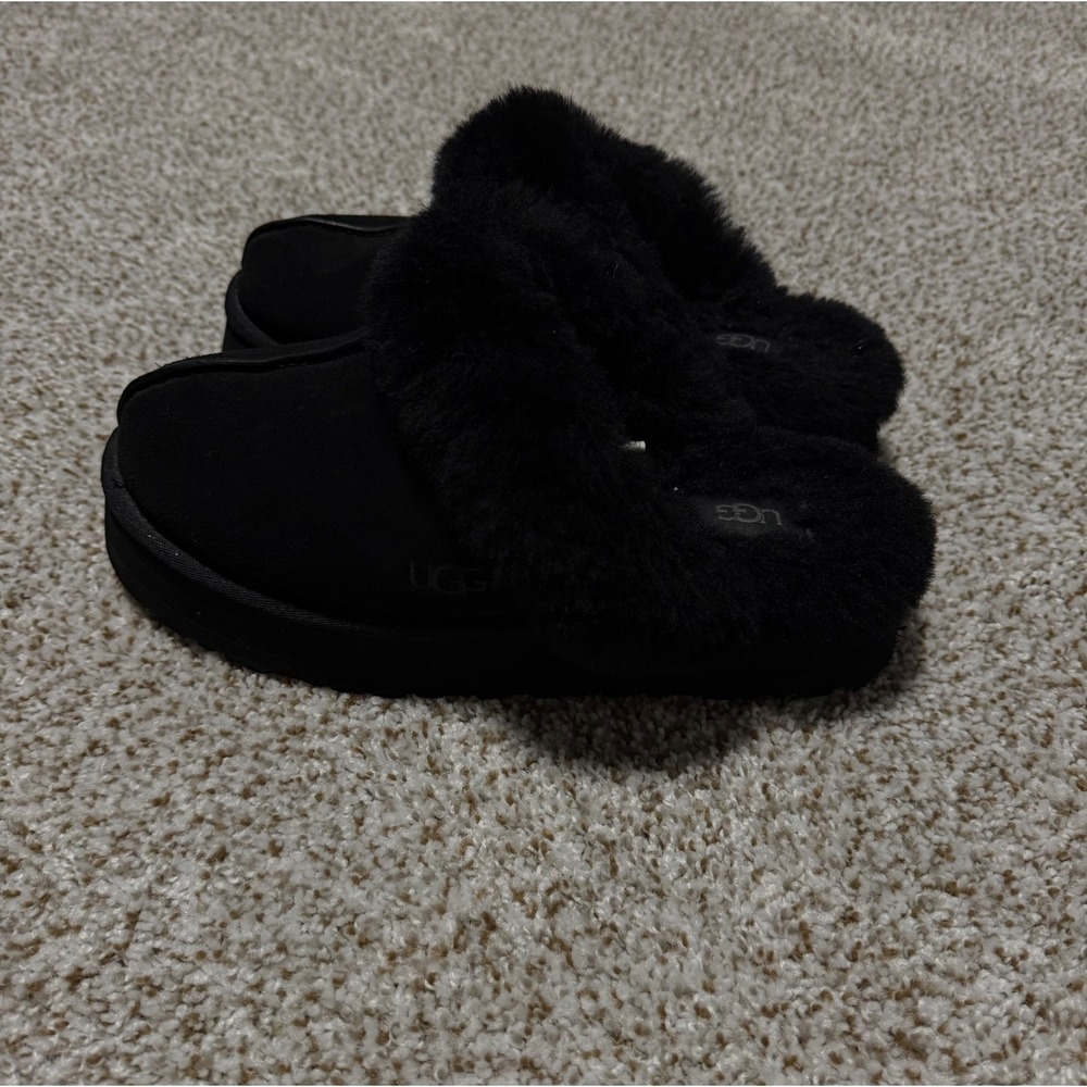 UGG Disquette Black Suede Platform Slippers Sheepskin Fur Slides 1122550 Size 9
